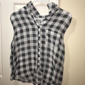 Checkered B&W Sleeveless Top